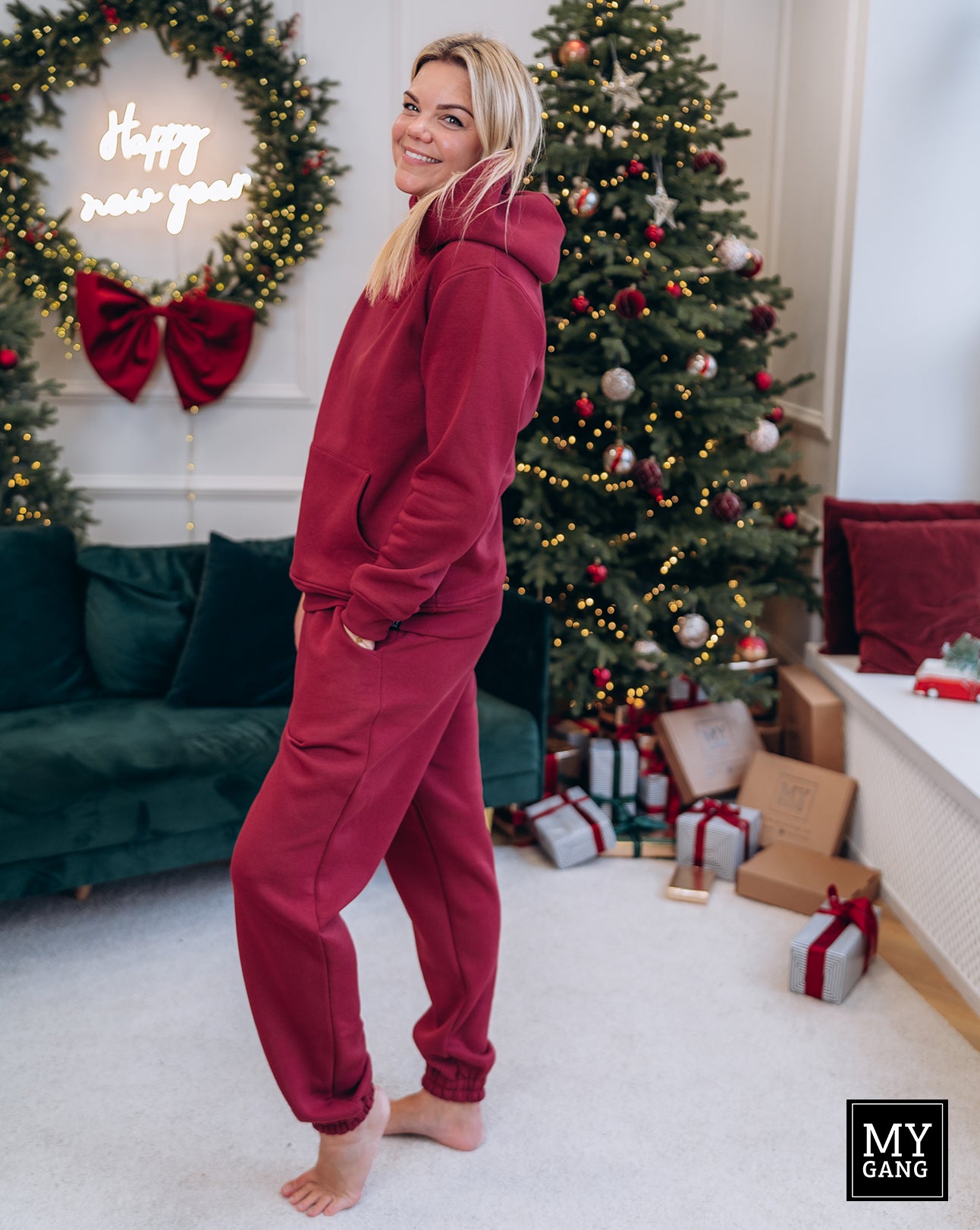Women’s Pants with Elastic Hem