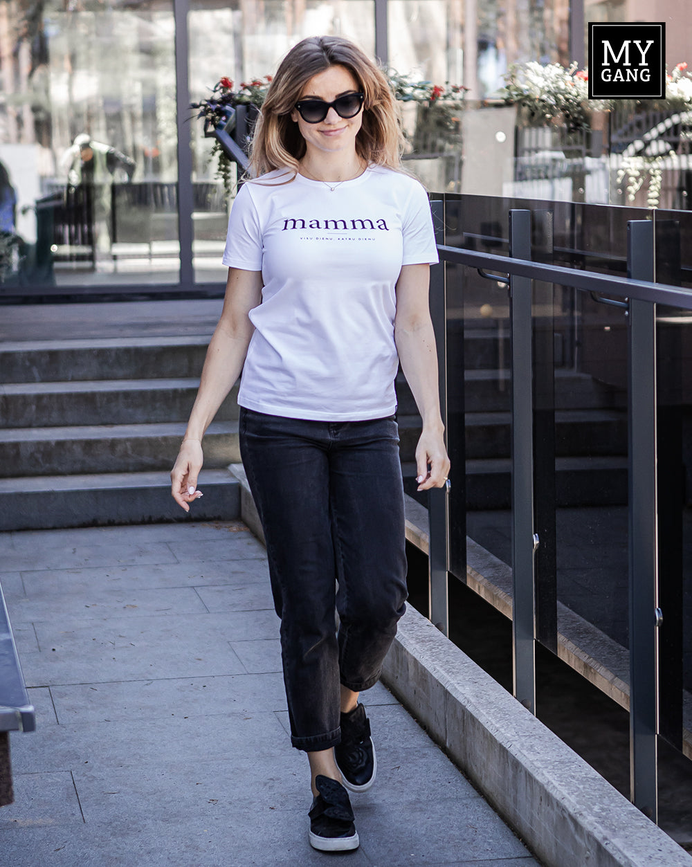 T-shirt MAMMA. VISU DIENU. KATRU DIENU